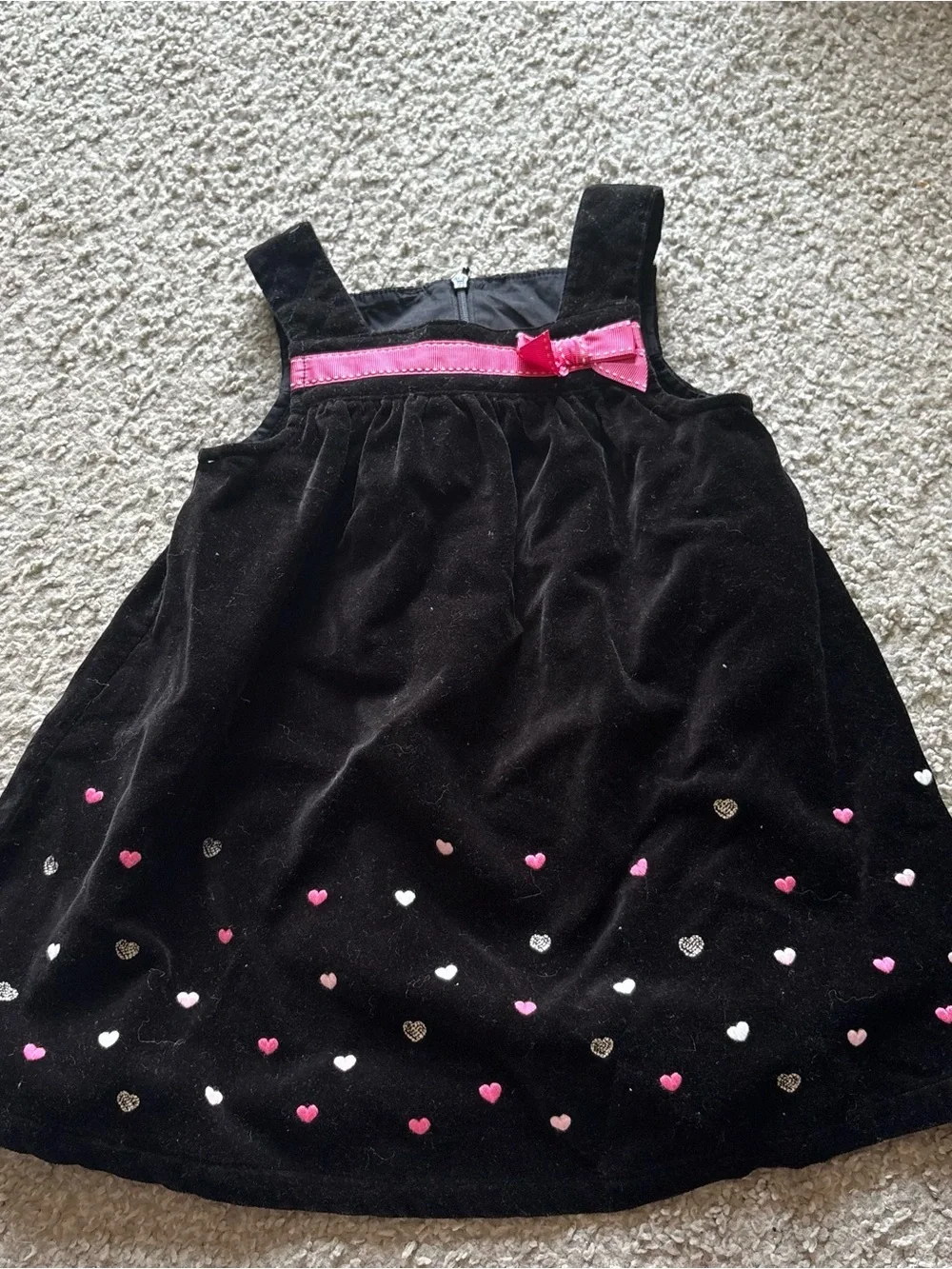 Gymboree Tres Chic Black Velvet Heart Dress Size 12-18 months Vintage Pink